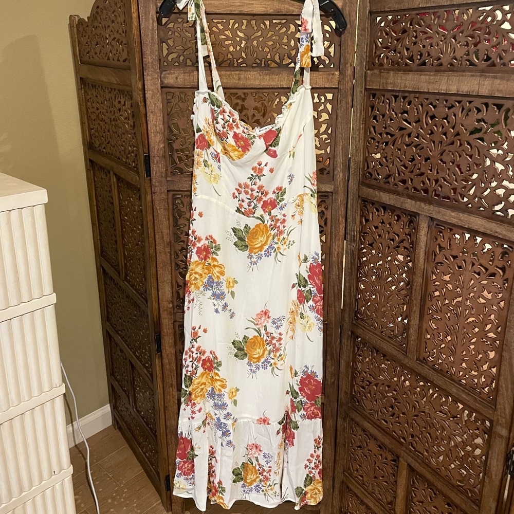 Reformation Nikita Dress Bouquet - Picture 3 of 8